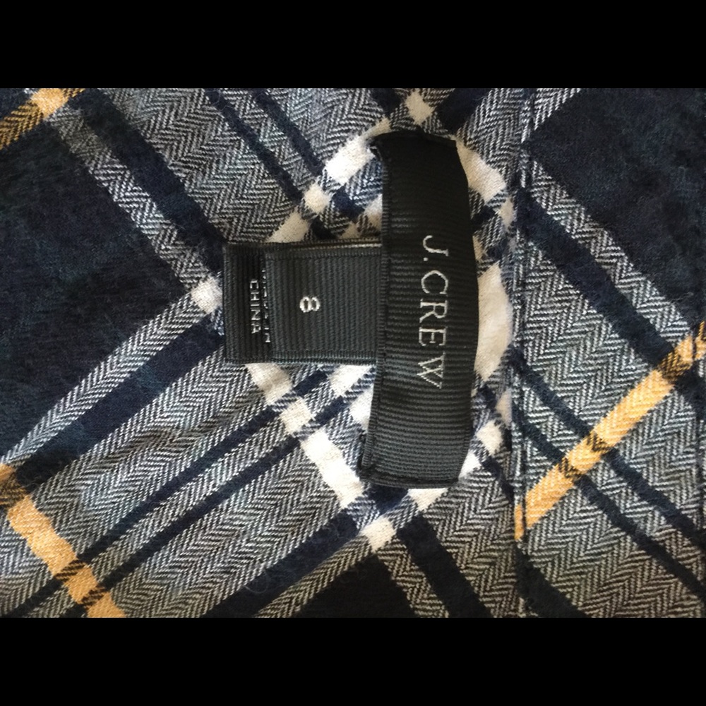 J Crew Plaid Button Down Classic!! - image 3